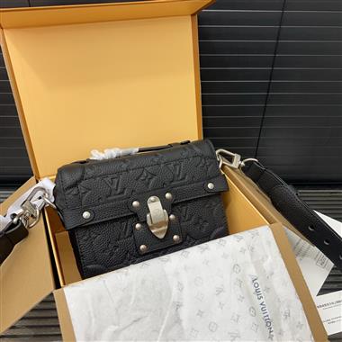 LOUIS VUITTON   2025新款男生時尚包包 尺寸：19*15CM