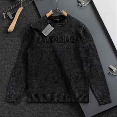 Balenciaga   2025秋冬新款保暖毛衣  尺寸偏大