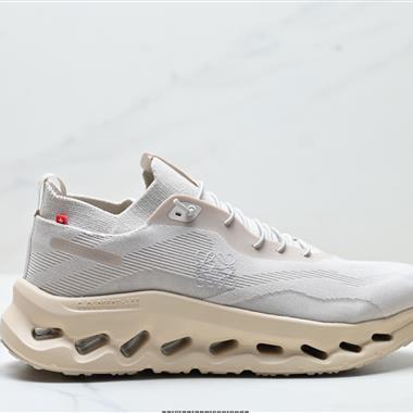 Loewe x On昂跑Cloudtilt 聯名輕量運動休閒鞋