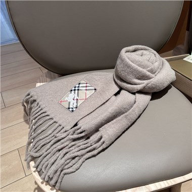 BURBERRY  2025秋冬新款時尚圍巾 尺寸：185-40