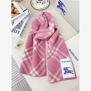 BURBERRY  2025秋冬新款時尚圍巾 尺寸：180-30