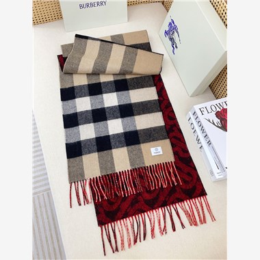 BURBERRY  2025秋冬新款時尚圍巾 尺寸：180-30
