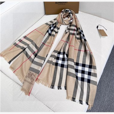 BURBERRY  2025秋冬新款時尚圍巾 尺寸：200-80