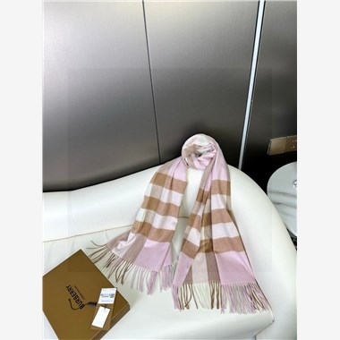 BURBERRY  2025秋冬新款時尚圍巾 尺寸：200-70