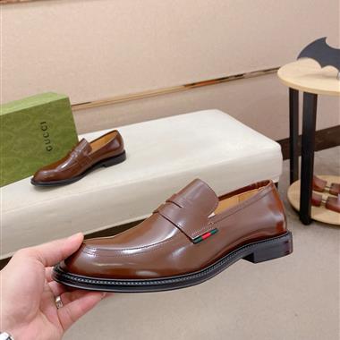 GUCCI   2025新款男生休閒時尚鞋子