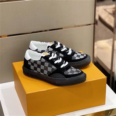 Louis Vuitton   2025新款男生休閒時尚鞋子