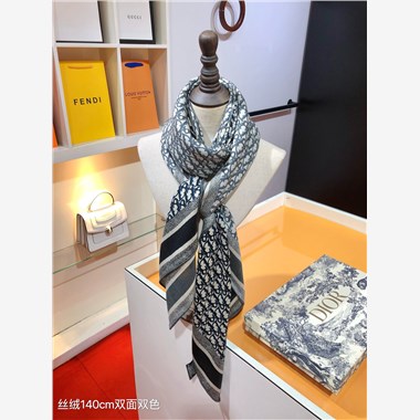 DIOR  2025秋冬新款時尚圍巾 尺寸：140-140