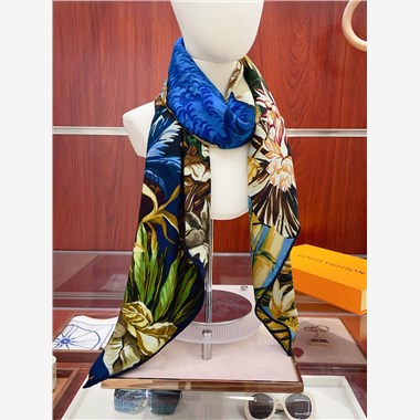 LOUIS VUITTON   2025秋冬新款時尚圍巾 尺寸：140-140