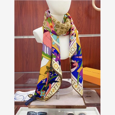 LOUIS VUITTON   2025秋冬新款時尚圍巾 尺寸：140-140