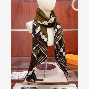 LOUIS VUITTON   2025秋冬新款時尚圍巾 尺寸：140-140