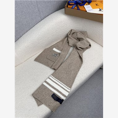  LOUIS VUITTON 2025秋冬新款時尚圍巾 尺寸：180-32