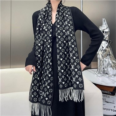  LOUIS VUITTON 2025秋冬新款時尚圍巾 尺寸：200-45