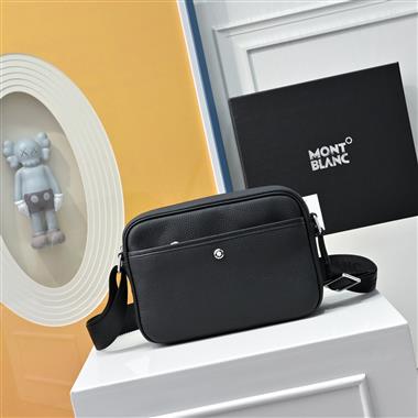 Montblanc   2025新款男生時尚包包 尺寸:23*14CM