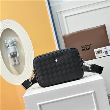 Montblanc   2025新款男生時尚包包 尺寸:24x16x6CM