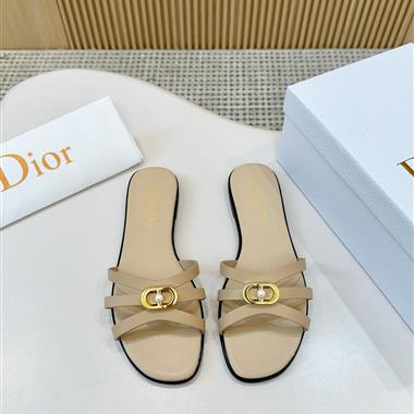 DIOR    2025新款女生休閒時尚鞋子