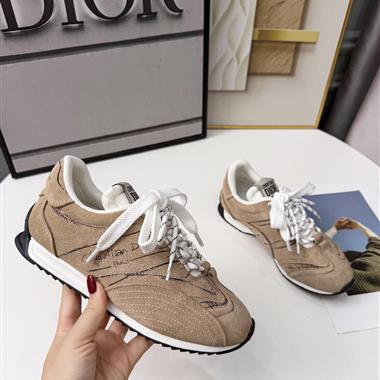 DIOR    2025新款女生休閒時尚鞋子