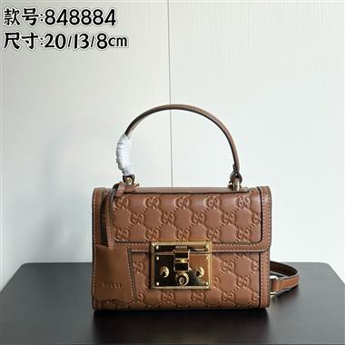 GUCCI  2025新款女生時尚包包 尺寸：20*13*8CM