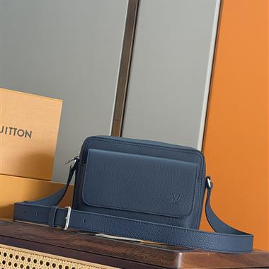 LOUIS VUITTON   2025新款男生時尚包包 尺寸：18 x 9 x 24CM