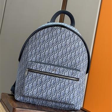 DIOR   2025新款男生時尚包包 尺寸：29.5 x 42.5 x15CM