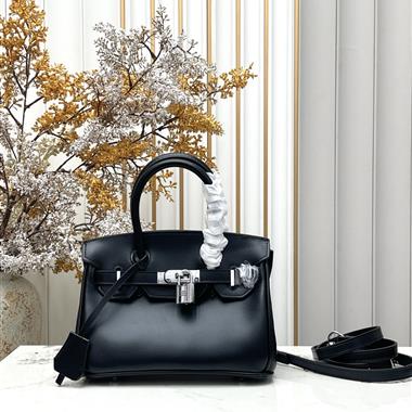 HERMES   2025新款女生時尚包包 尺寸：20*16*11CM