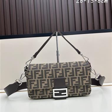 FENDI   2025新款女生時尚包包 尺寸：26×6×13CM