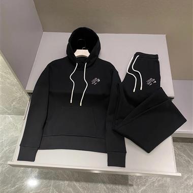 LouisVuitton   2025秋冬新款長袖套裝