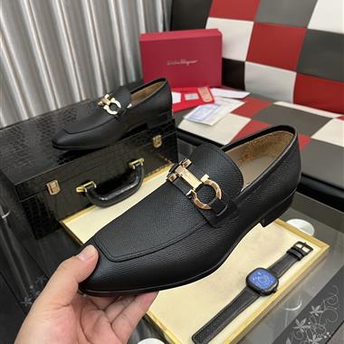 Ferragamo   2025新款男生休閒時尚鞋子