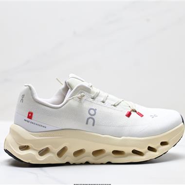 On 昂跑 Cloudtilt 輕量運動休閒鞋