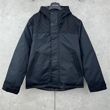 GUCCI   2025秋冬新款羽絨服外套  尺寸偏大