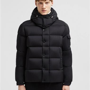 MONCLER   2025秋冬新款羽絨服外套