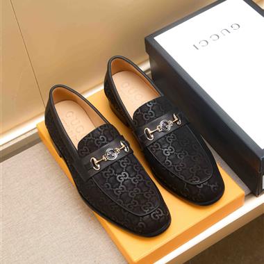 GUCCI   2025新款男生休閒時尚鞋子