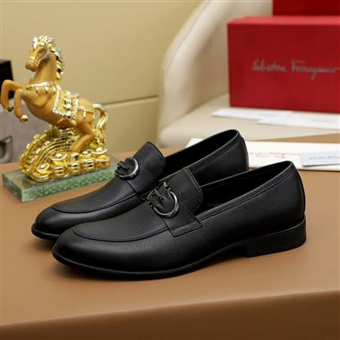 Ferragamo  2025新款男生休閒時尚鞋子