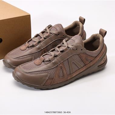 Ecco 板鞋休閒板鞋