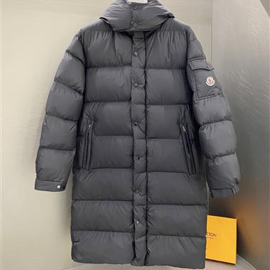 MONCLER   2025秋冬新款羽絨外套