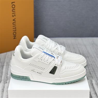 Louis Vuitton   2025新款男生休閒時尚鞋子