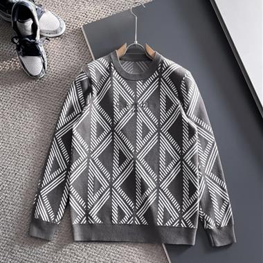 DIOR   2025秋冬新款保暖毛衣