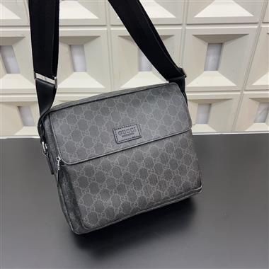 GUCCI   2025新款男生時尚包包 尺寸：28 x 23CM