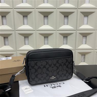 COACH   2025新款男生時尚包包 尺寸：17*25CM