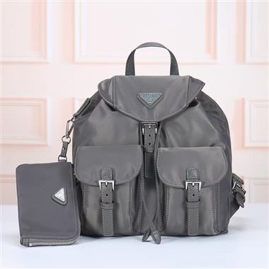 PRADA   2025新款女生時尚包包 尺寸：30×32×15CM