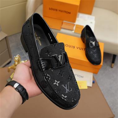 Louis Vuitton   2025新款男生休閒時尚鞋子