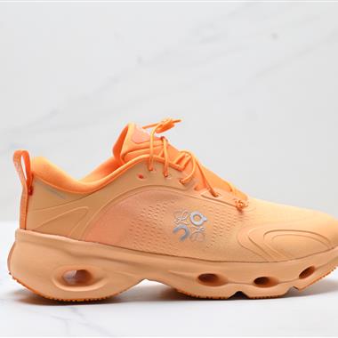 Loewe x On 昂跑Cloudtilt 聯名輕量運動休閒鞋