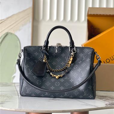 LOUIS VUITTON  2025新款女生時尚包包 尺寸：30x21x17CM