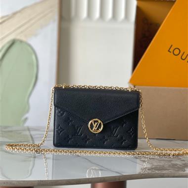 LOUIS VUITTON  2025新款女生時尚包包 尺寸：9.5*13.5*6.5CM