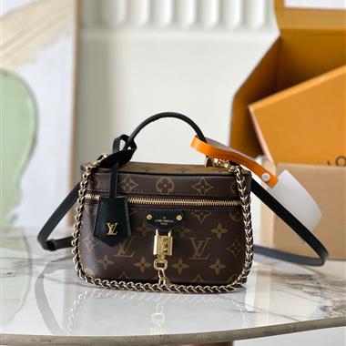LOUIS VUITTON  2025新款女生時尚包包 尺寸：19*11.5*6.5CM
