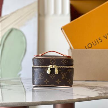 LOUIS VUITTON  2025新款女生時尚包包 尺寸：14x10x8.5CM