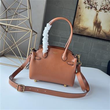 COACH   2025新款女生時尚包包 尺寸：20*17*13CM