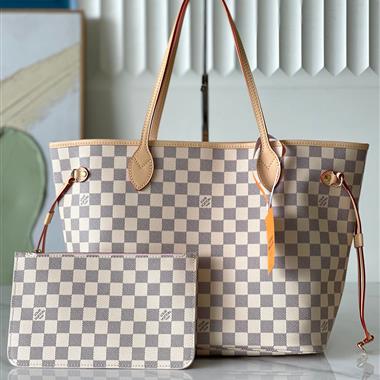 LOUIS VUITTON  2025新款女生時尚包包 尺寸：32x29x17CM