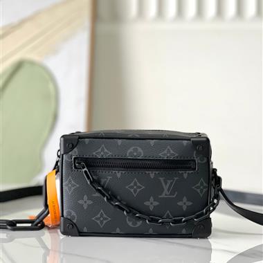 LOUIS VUITTON  2025新款女生時尚包包 尺寸：18.5x13x8CM