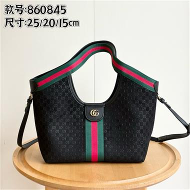 GUCCI   2025新款女生時尚包包 尺寸：25*20*15CM