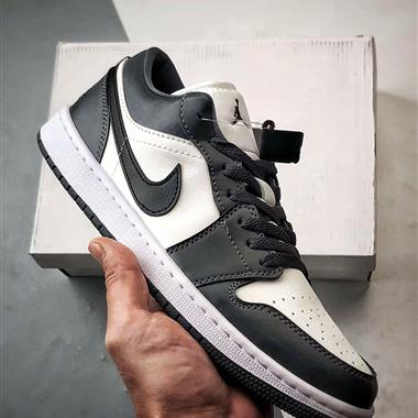Nike Air Jordan 1 Low